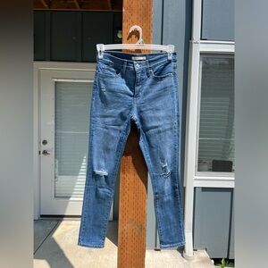 Levi’s Women’s 311 Shaping Skinny Distressed Jeans